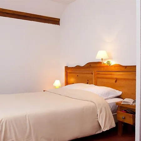 Hotel Madame Vacances - Les Valmonts 2*